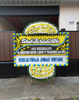 Papan Bunga Duka di Plamongansari
