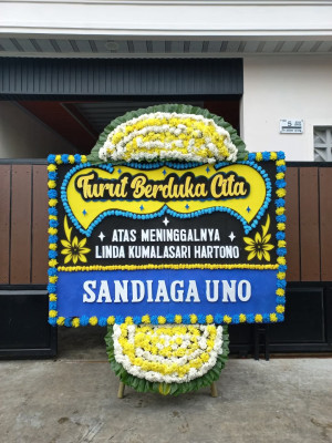 Papan Bunga Duka di Plamongansari
