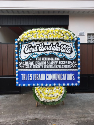 Papan Bunga Duka di Plamongansari